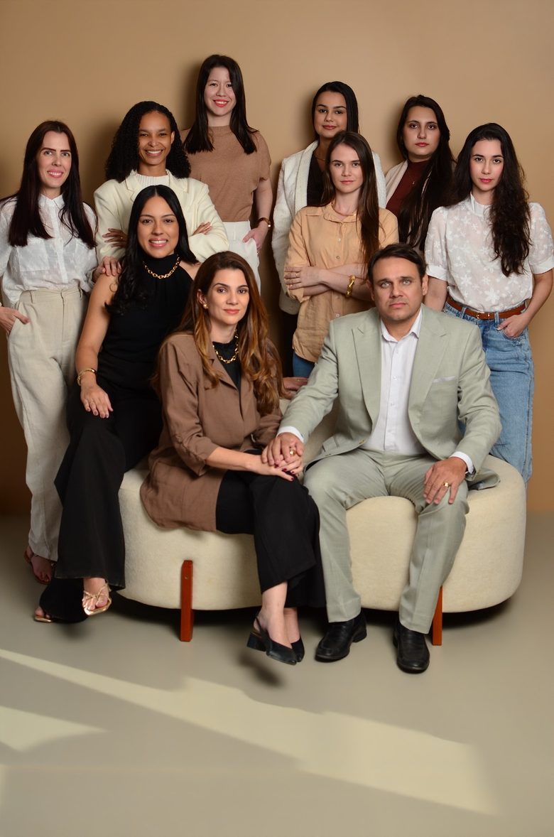 Equipe do escritório Capacio Cuerci & Falcão